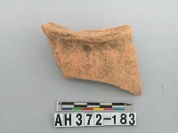 藏品(紅色夾砂陶圈足)的圖片